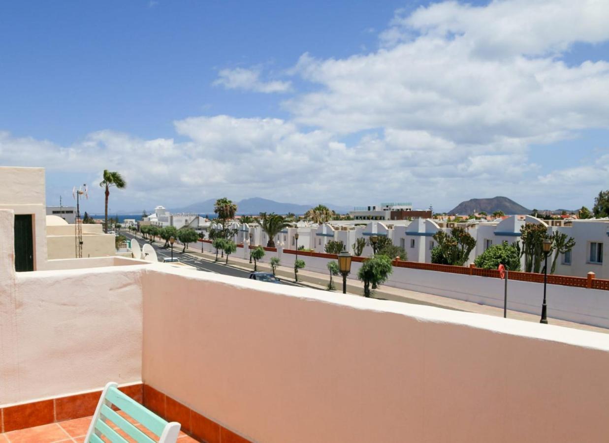 Villa Con Piscina Cerca De Las Dunas De كوراليهو المظهر الخارجي الصورة