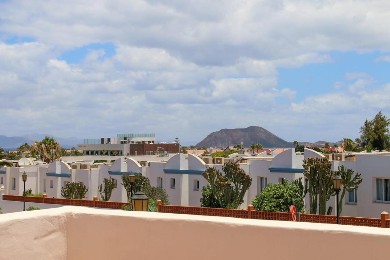 Villa Con Piscina Cerca De Las Dunas De كوراليهو المظهر الخارجي الصورة