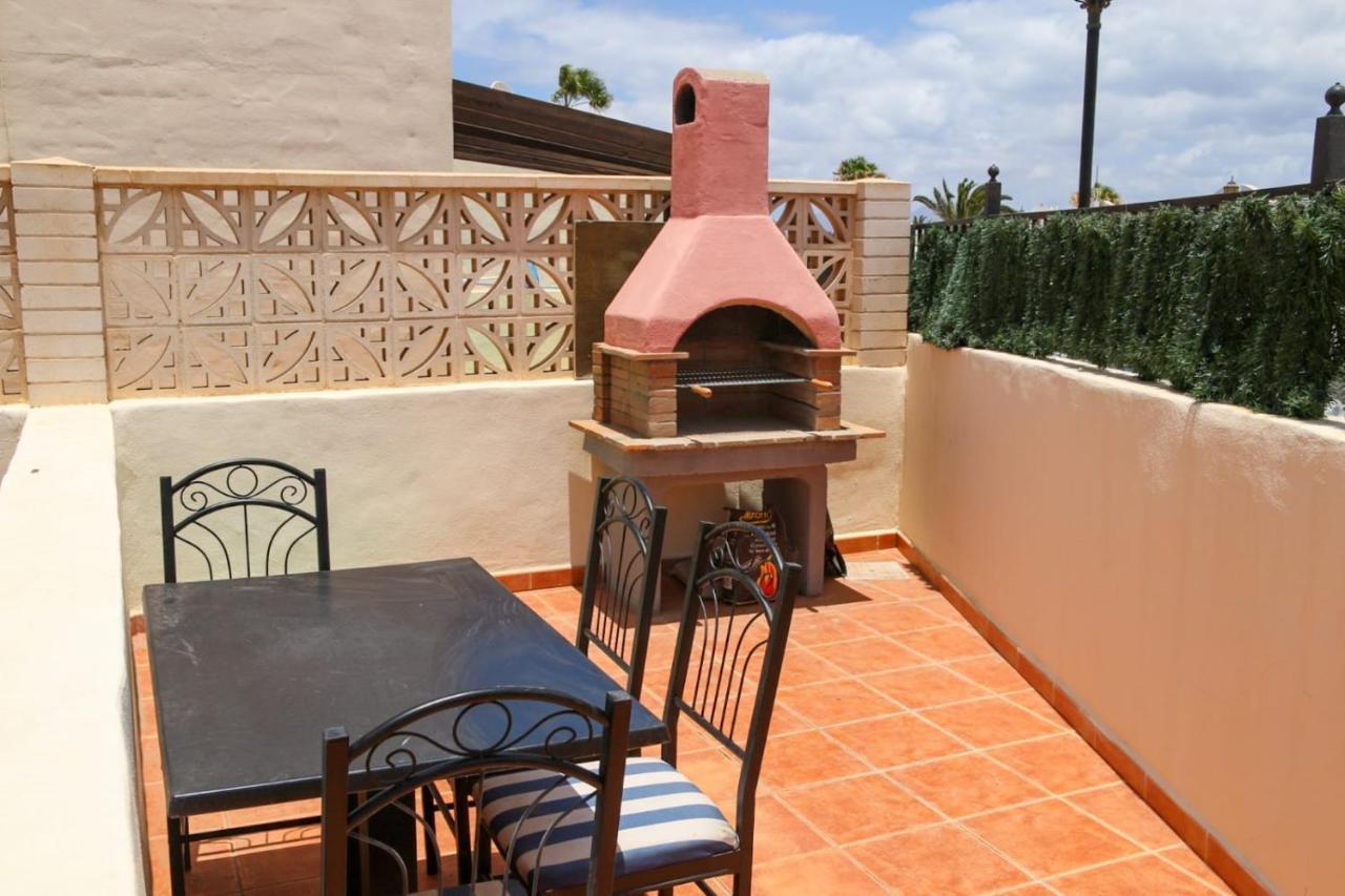 Villa Con Piscina Cerca De Las Dunas De كوراليهو المظهر الخارجي الصورة