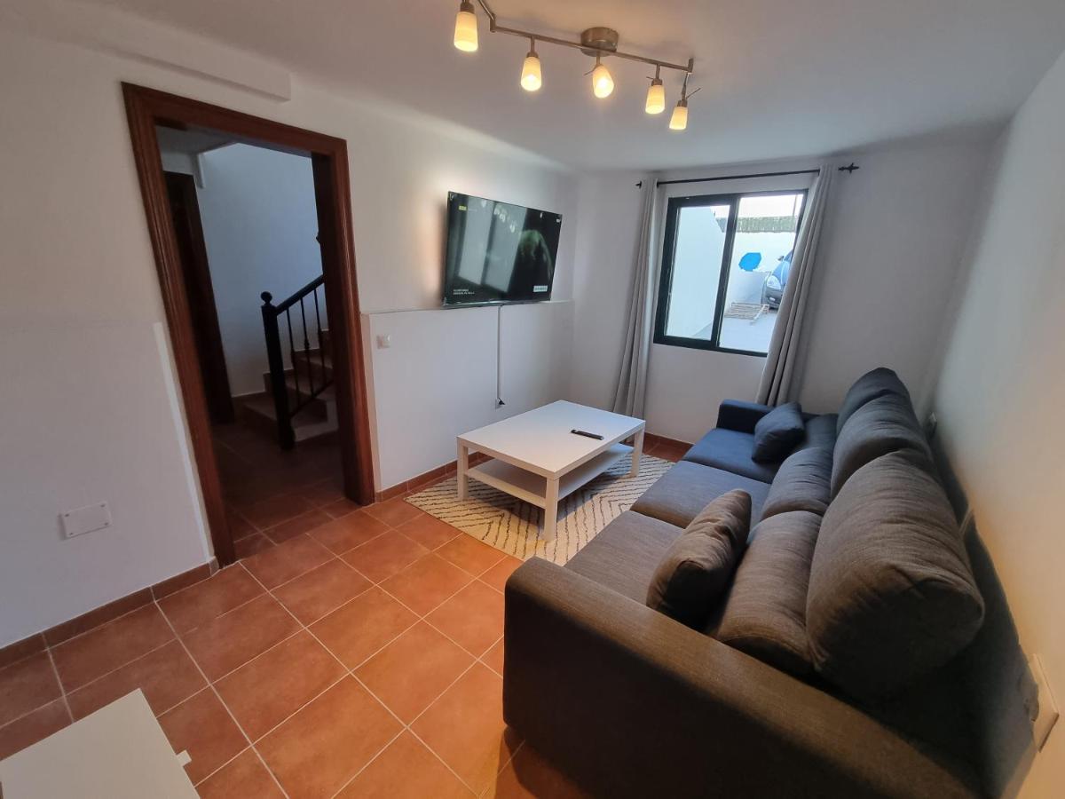 Villa Con Piscina Cerca De Las Dunas De كوراليهو المظهر الخارجي الصورة
